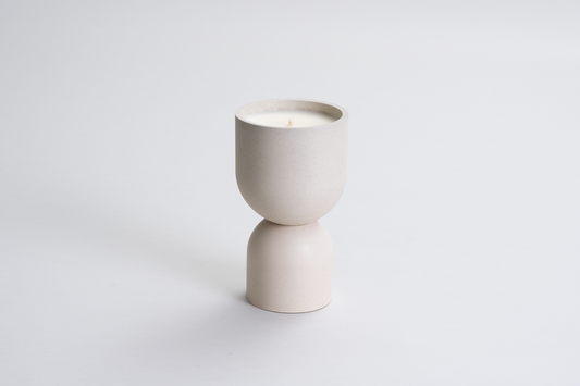 Buttercream Concrete Candle / Coppa