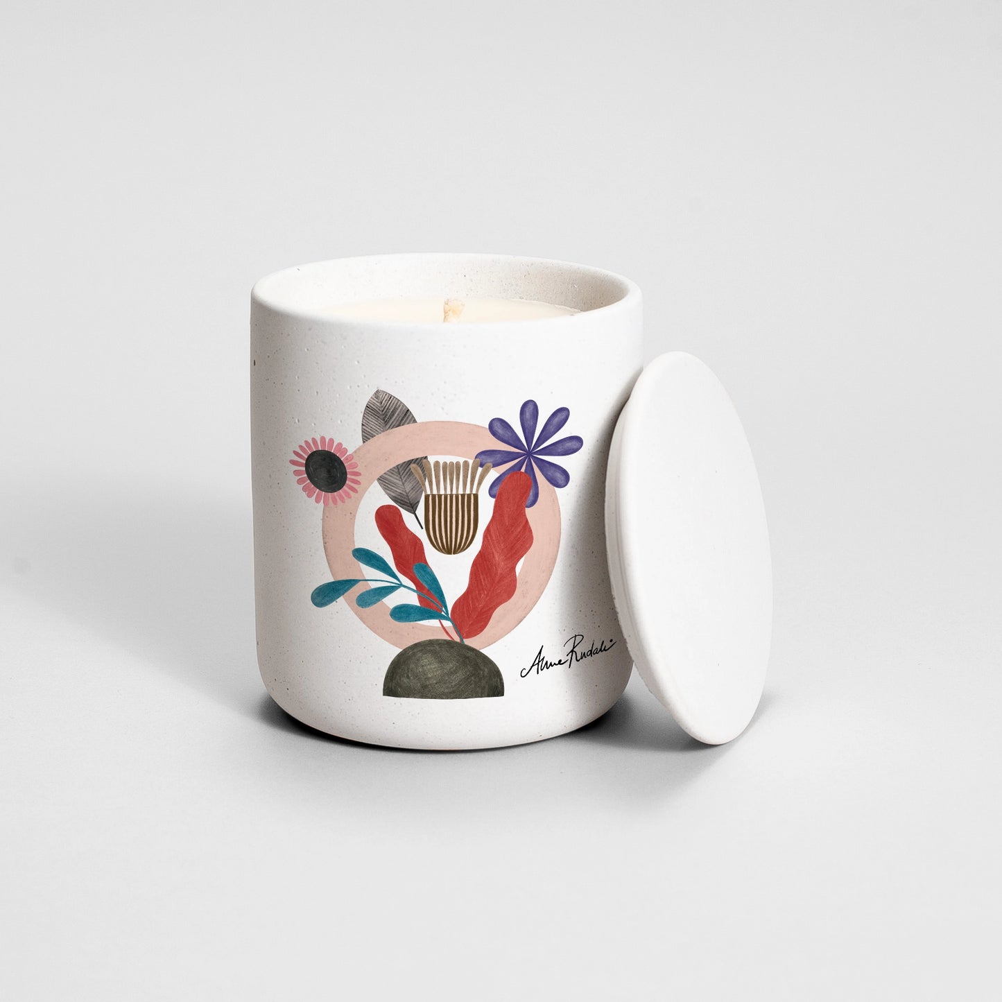 Anna Rudak - Flowers, Concrete Candle / Medio