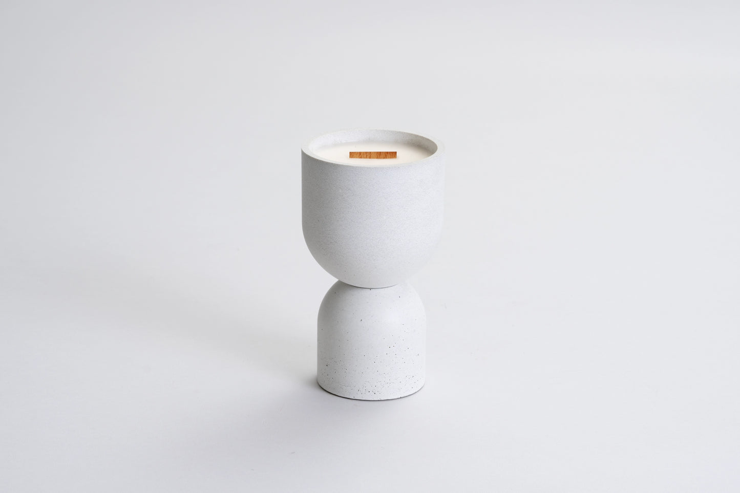 White Concrete Candle / Coppa