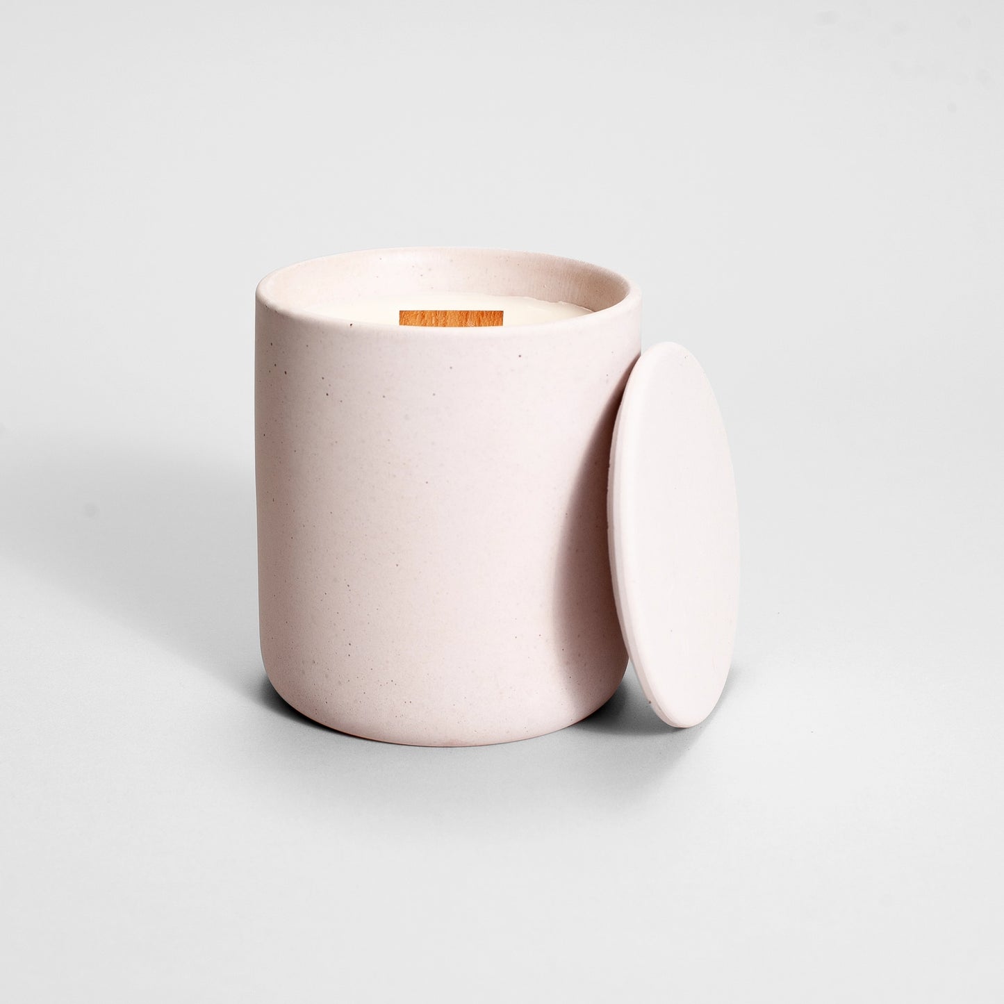Pink Concrete Candle / Medio