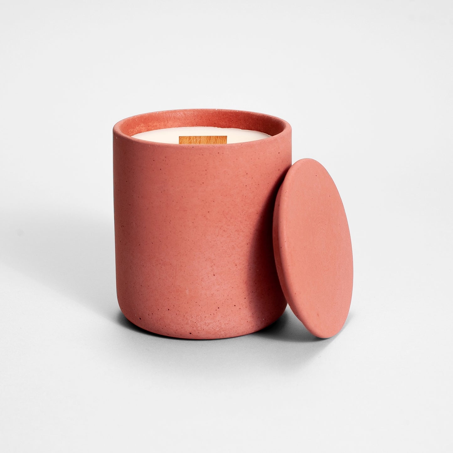 Terracotta Concrete Candle / Medio
