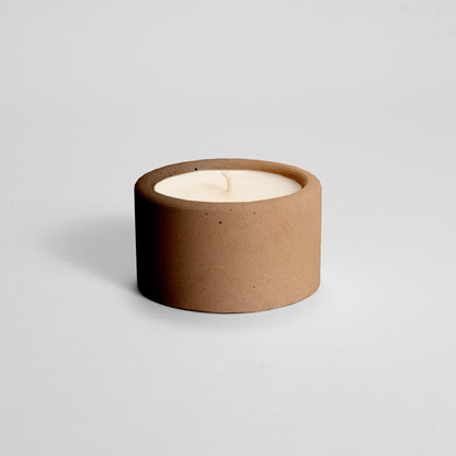 Honeycomb Concrete Candle / Parvi